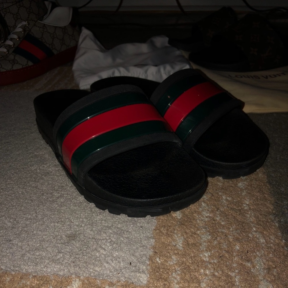 Gucci slides